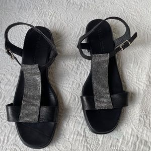 Women’s Paula Urban size EU 40 black t-strap sandal.
